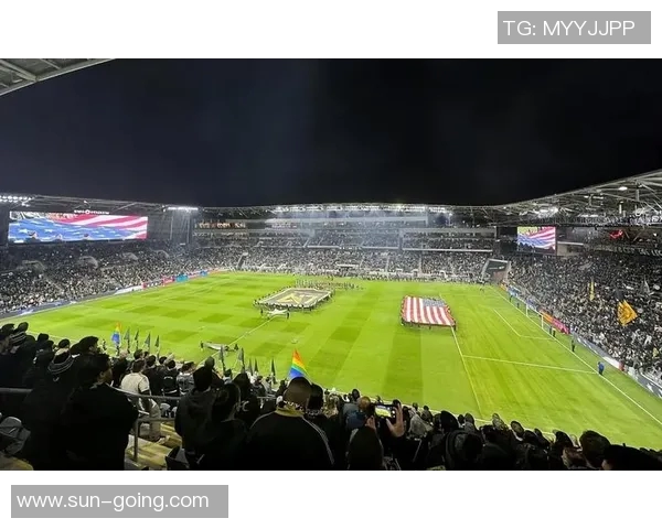 雷霆之力闪耀绿茵场雷字开头的足球明星们的传奇故事